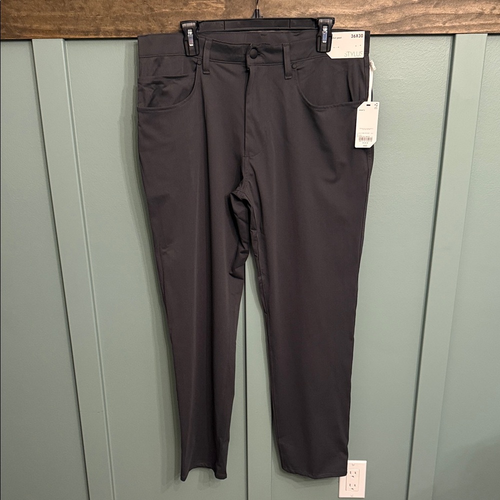 Stylus Men’s 5 Pocket Grey Tech Pants (LULU style) 36x30